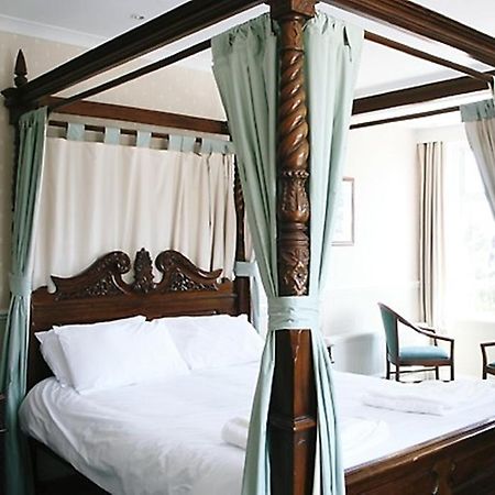 Cliff Head Hotel Carlyon Bay Pokoj fotografie
